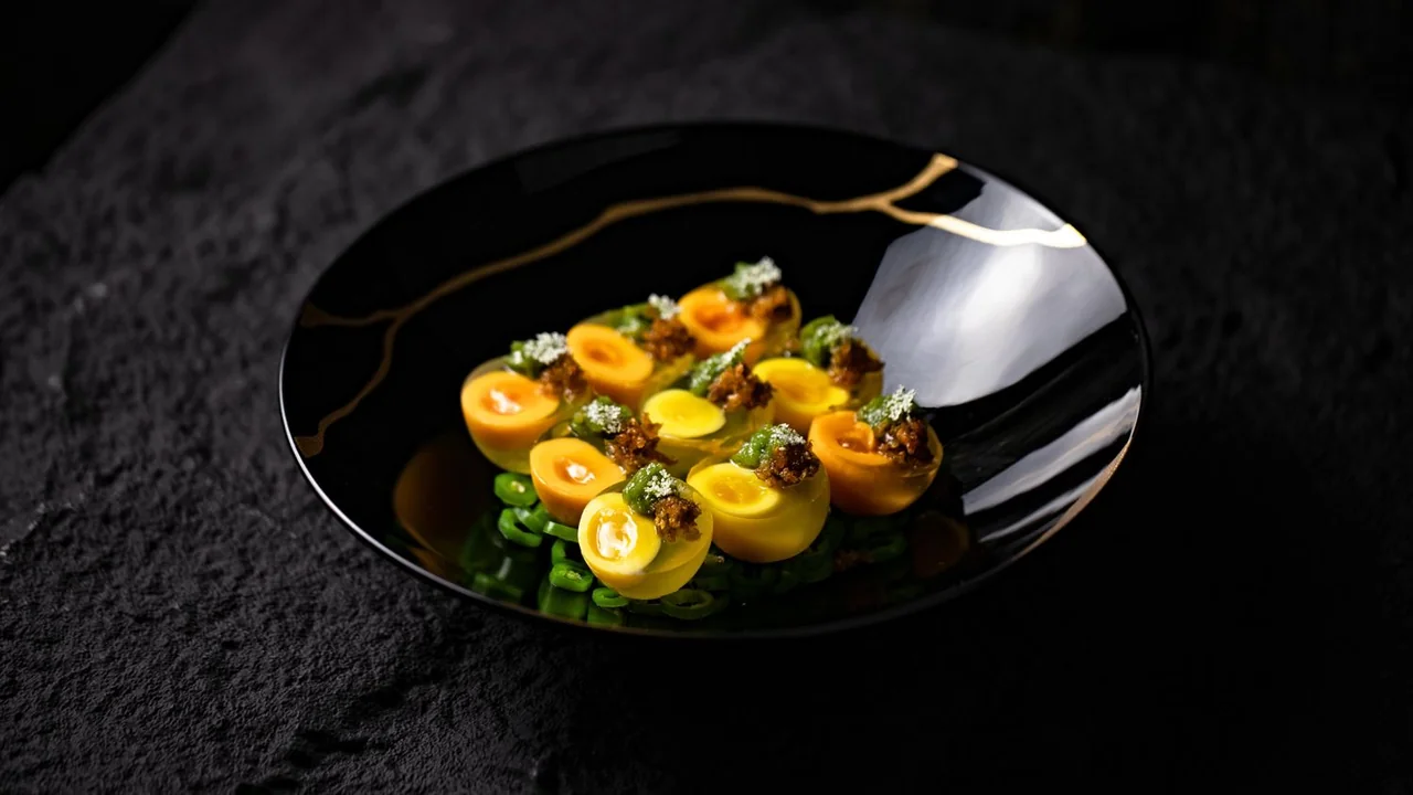 Artistic plating